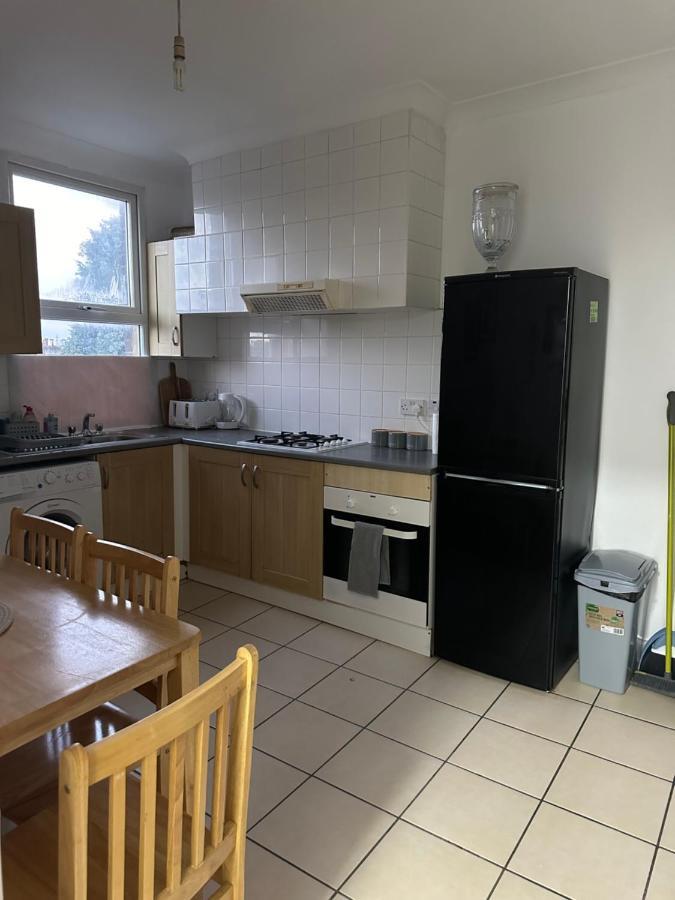Beautiful Studio Apartment No4 Forest Road London Exterior photo